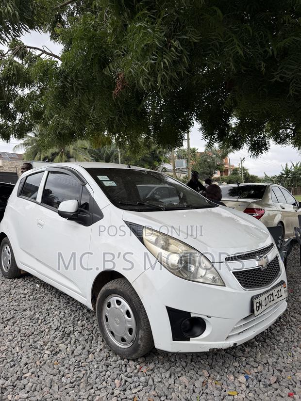 Chevrolet Spark 2013 White