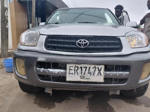 Toyota RAV4 2001 Silver