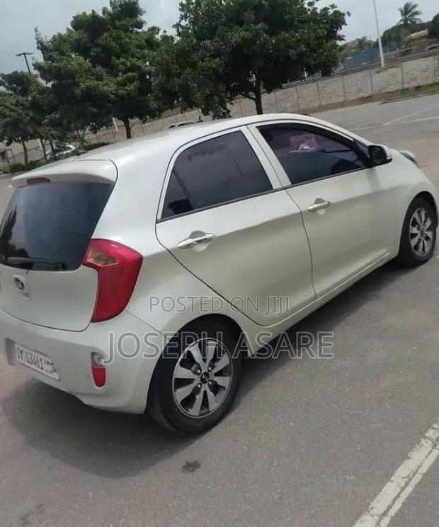 Kia Morning 2015 White