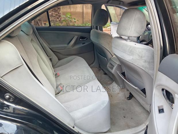 Toyota Camry LE 4dr Sedan (2.5L 4cyl 6AM) 2010 Black