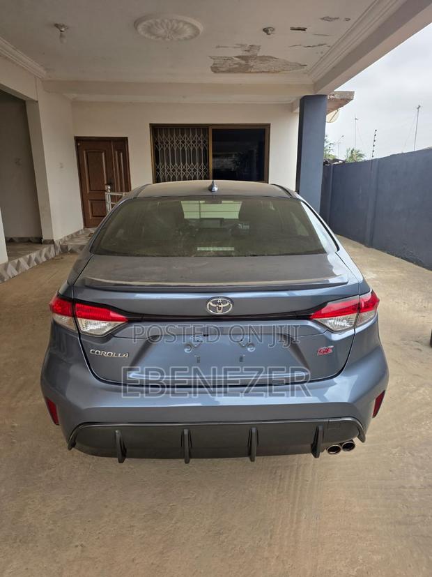 Toyota Corolla SE 2024 Gray