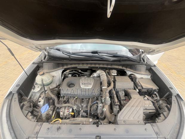 Hyundai Tucson Sport AWD 2019 White