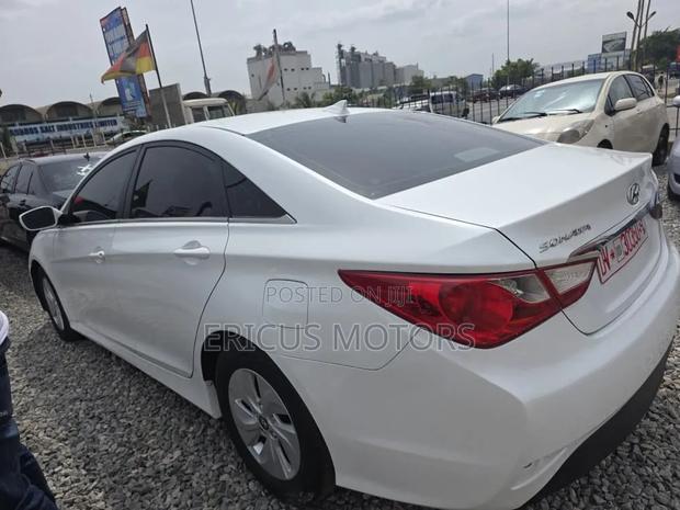 Hyundai Sonata 2014 White