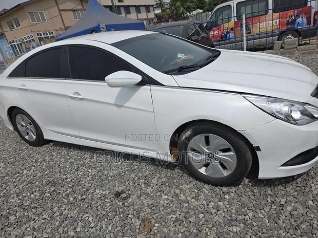 Hyundai Sonata 2014 White