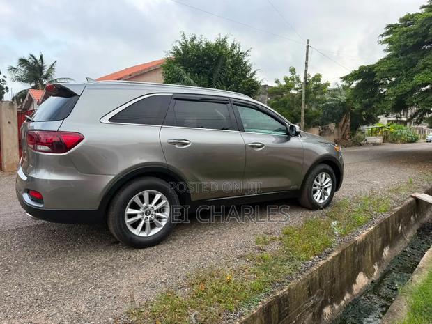 Kia Sorento 2019 Gray