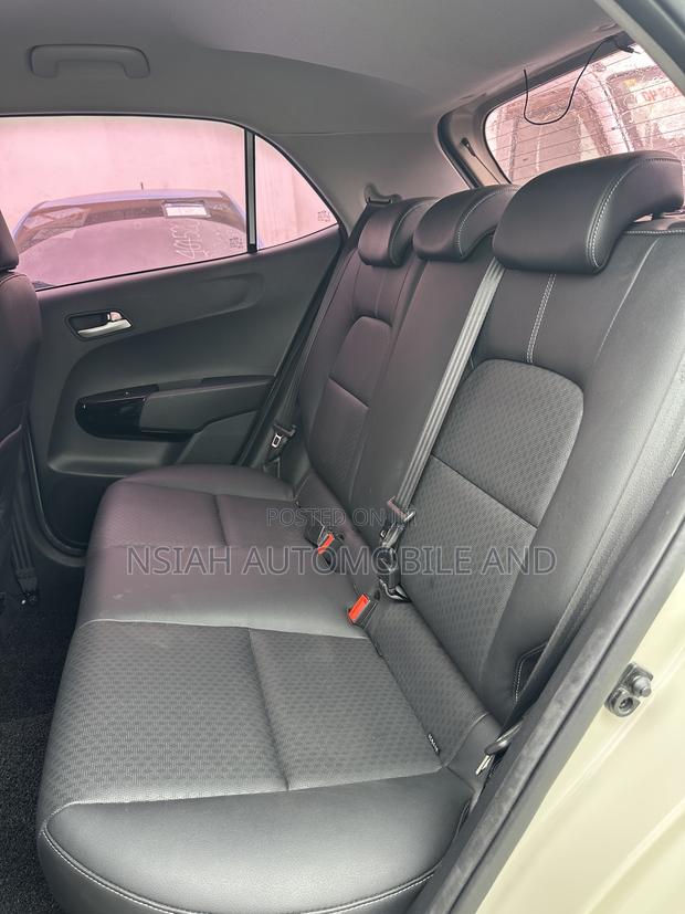 Kia Morning 2018 Beige