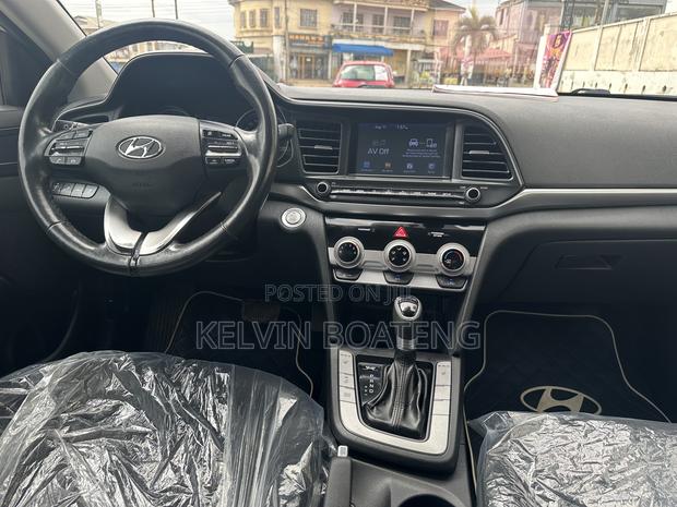 Hyundai Elantra ECO 2020 Silver