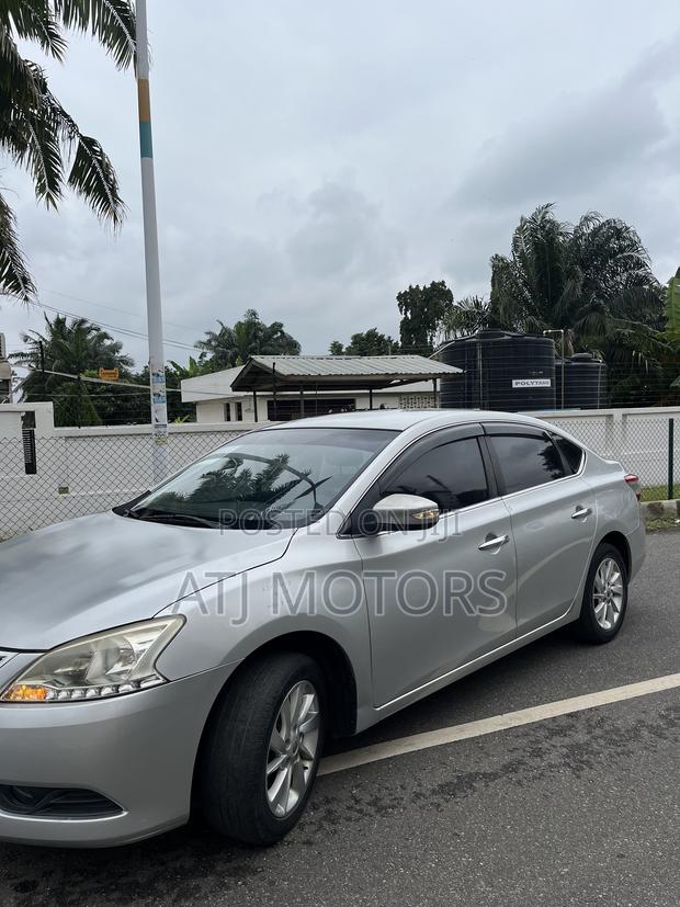 Nissan Sentra 2014 Silver