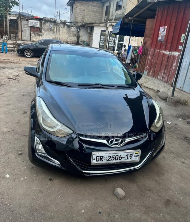 Hyundai Elantra Limited Sedan FWD (1.8L 4cyl 6A) 2013 Black