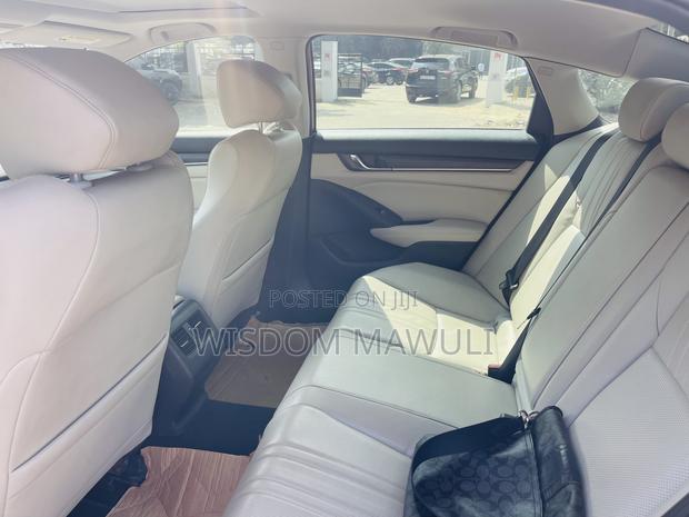 Honda Accord 2018 Red