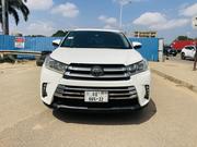 Toyota Highlander 2019 White for sale