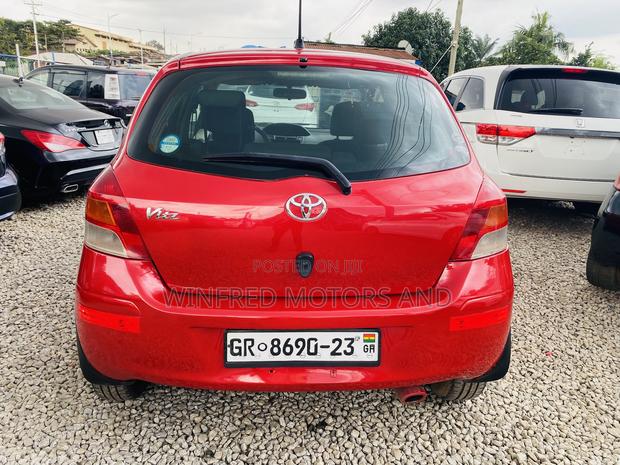 Toyota Vitz 1.5 FWD 3dr 2010 Red