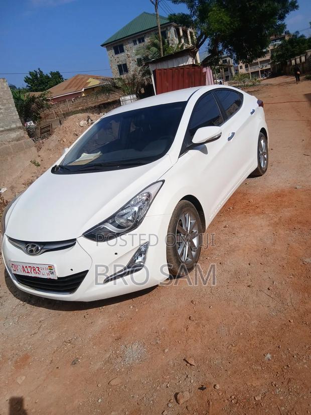Hyundai Elantra 2016 White
