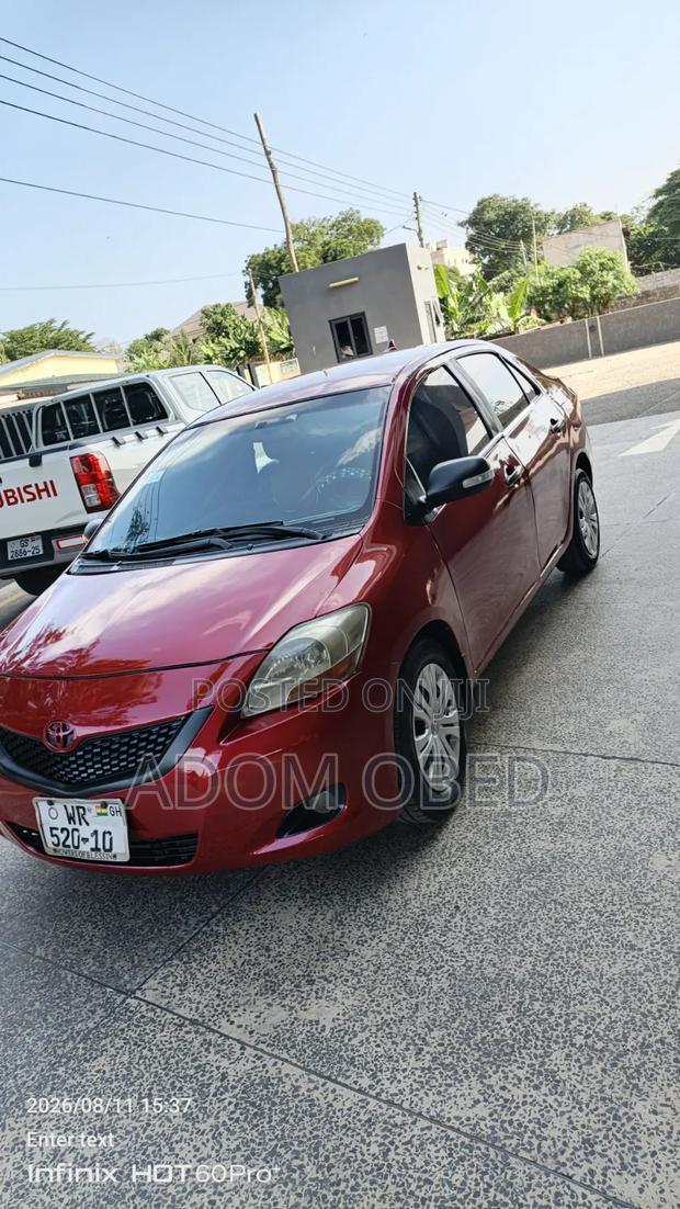 Toyota Yaris 2005 Red