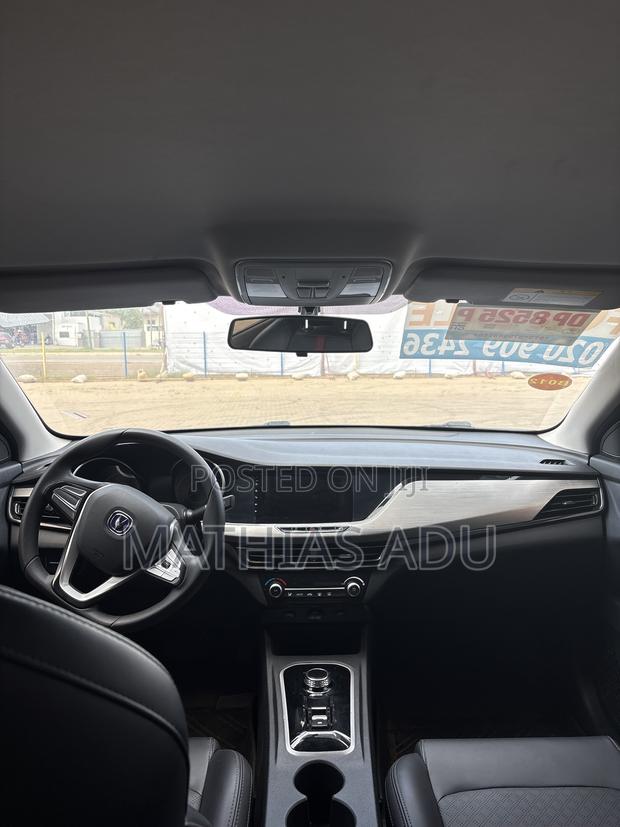Changan Eado EV Sedan 2022 White