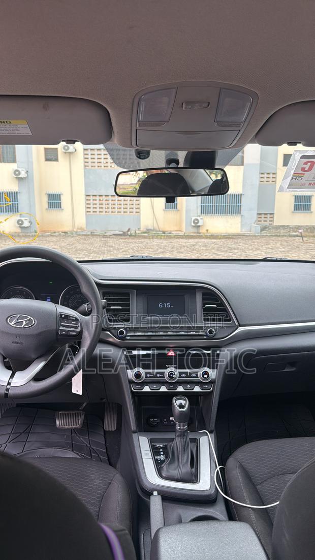 Hyundai Elantra 2020 White
