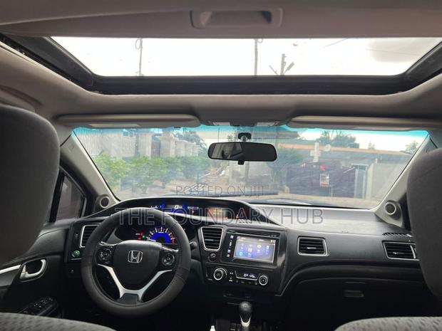 Honda Civic EX-L w/Navigation 4dr Sedan (1.8L 4cyl CVT) 2015 White