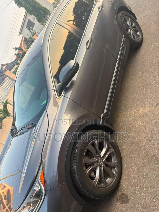 Honda CR-V Special Edition 2021 Gray