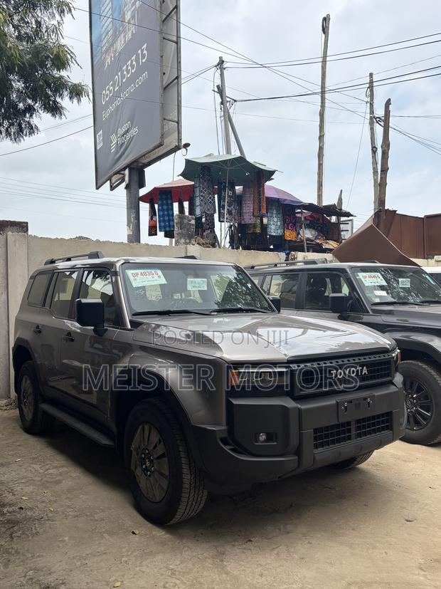 New Toyota Land Cruiser Prado 2.8 2024 Gray