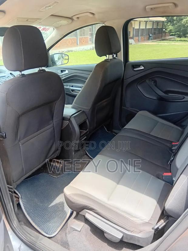 Ford Escape 2016 Gray