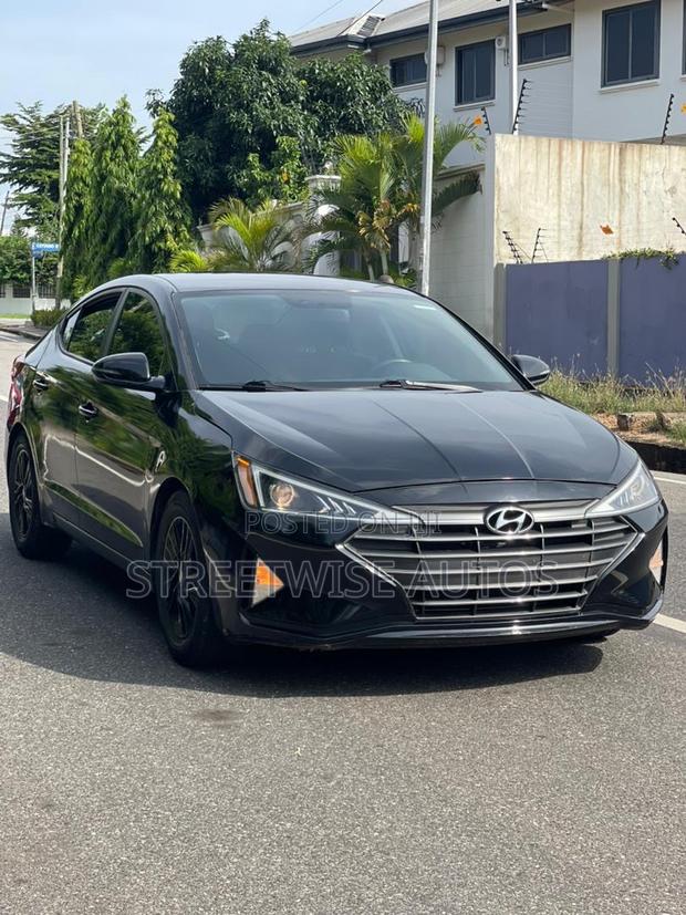 Hyundai Elantra Sport 2019 Black