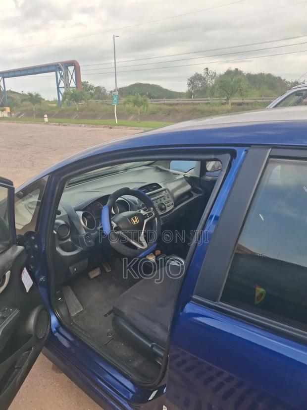 Honda Fit 2011 Blue
