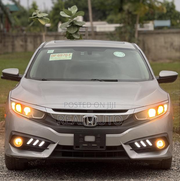 Honda Civic EX 4dr Sedan (2.0L 4cyl) 2017 Silver
