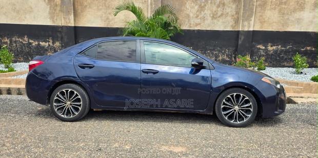 Toyota Corolla 2014
