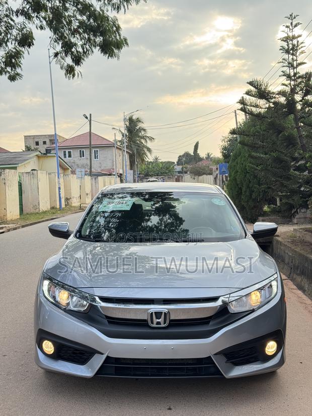 Honda Civic EX Sedan 2018 Gray