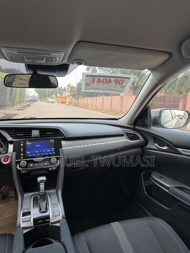 Honda Civic EX Sedan 2018 Gray