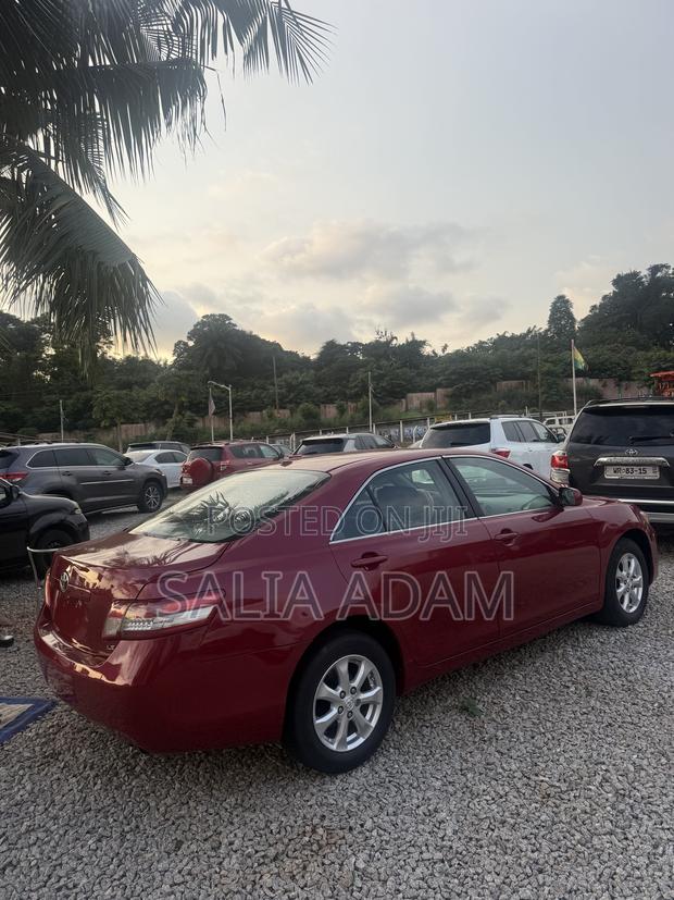 Toyota Camry 2010 Red
