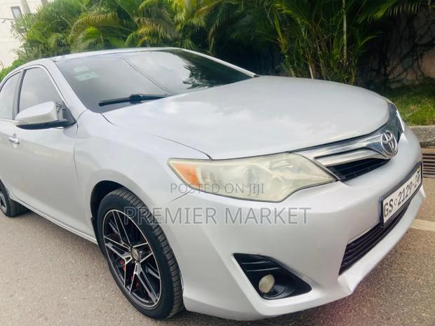 Toyota Camry L 4dr Sedan (2.5L 4cyl 6A) 2014 Silver