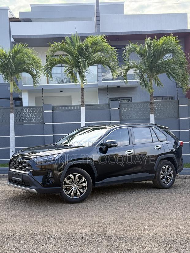 Toyota RAV4 2023 Black
