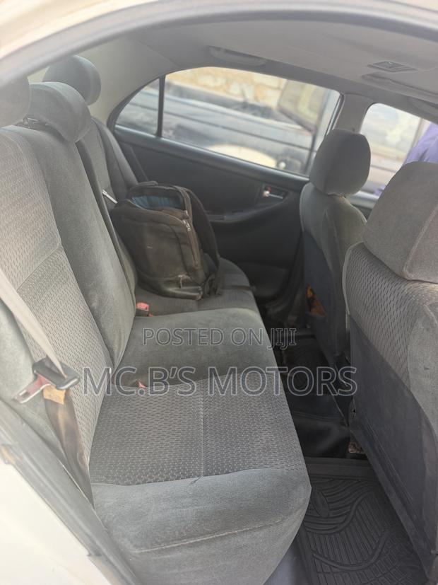 Toyota Corolla 2009 White
