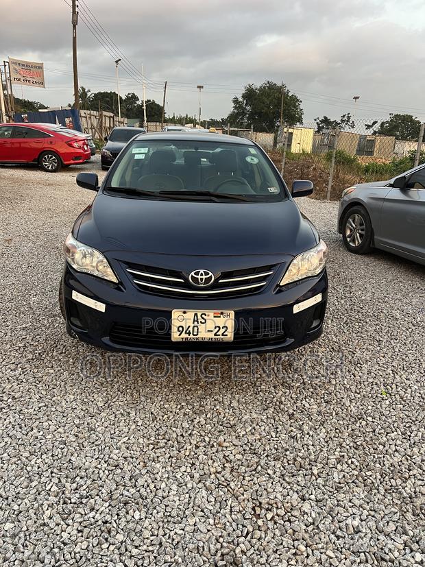 Toyota Corolla L 4dr Sedan (1.8L 4cyl 5M) 2013 Blue