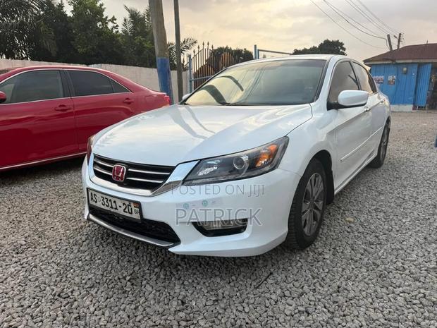 Honda Accord EX 4dr Sedan (2.4L 4cyl CVT) 2014 White
