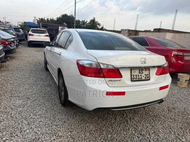 Honda Accord EX 4dr Sedan (2.4L 4cyl CVT) 2014 White