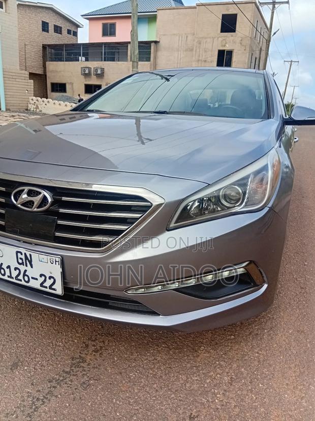 Hyundai Sonata Sport 2.0T Sedan FWD (2.0L 4cyl 6A) 2017 Gray