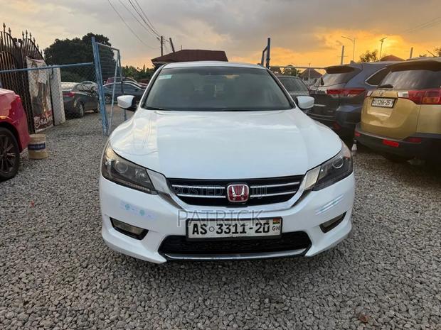 Honda Accord EX 4dr Sedan (2.4L 4cyl CVT) 2014 White