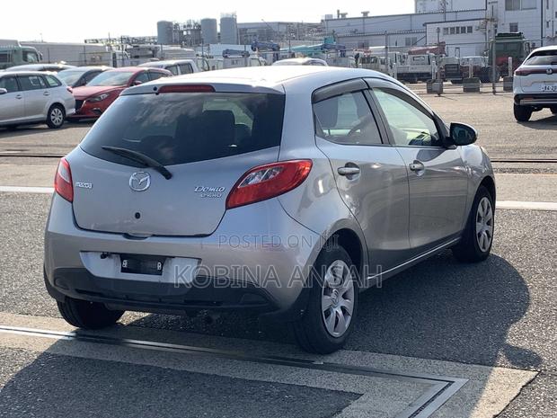 Mazda Demio 2014 Gray