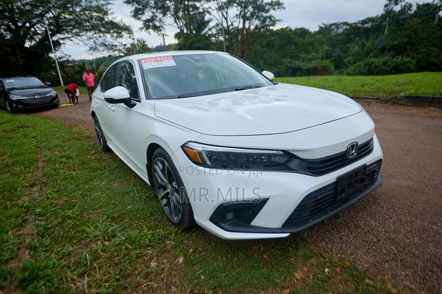 Honda Civic Touring CVT 2023 White