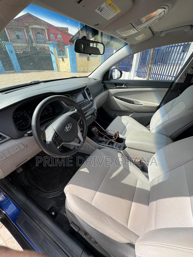 Hyundai Tucson 2017 Blue