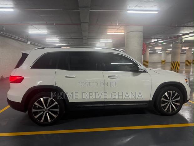 Mercedes-Benz GLB-Class GLB 250 4MATIC 2021 White
