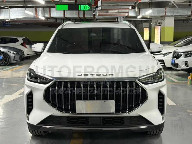 Jetour X70 Plus 2022 White