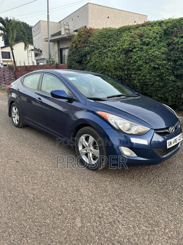 Hyundai Elantra 2013 Blue