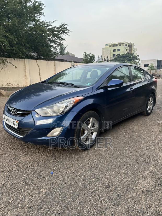 Hyundai Elantra 2013 Blue