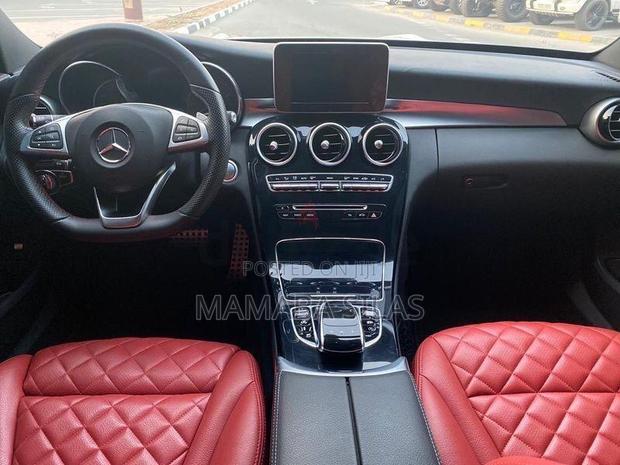 Mercedes-Benz C300 2018 Gray
