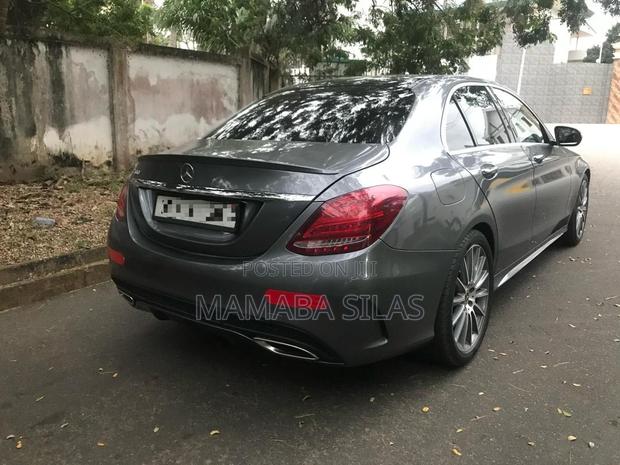 Mercedes-Benz C300 2018 Gray