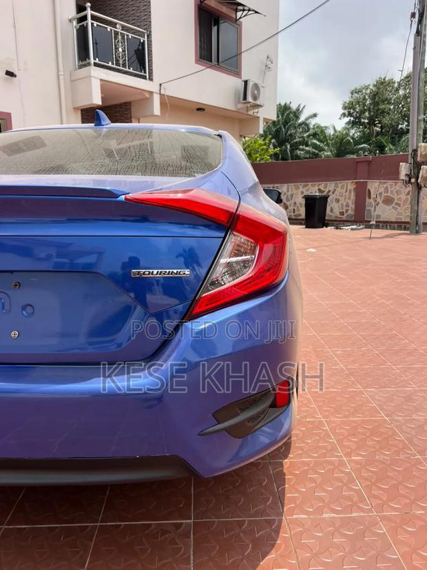 Honda Civic 2018 Blue