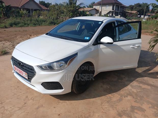 Hyundai Accent SE 2019 White